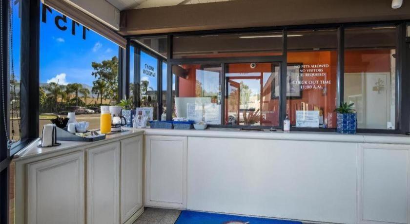 Americas Best Value Inn Redlands San Bernardino Екстериор снимка
