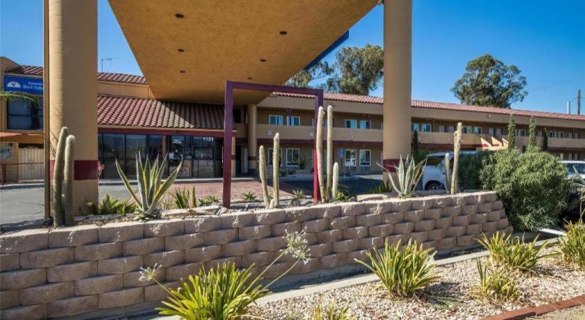 Americas Best Value Inn Redlands San Bernardino Екстериор снимка
