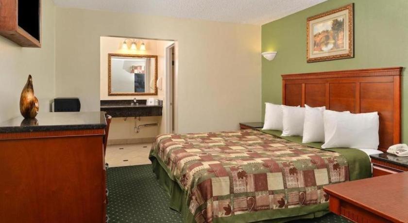 Americas Best Value Inn Redlands San Bernardino Екстериор снимка